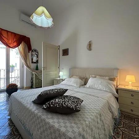 Piazzetta House شقة